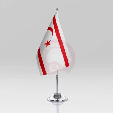 Kuzey Kıbrıs Türk Cumhuriyeti Masa Bayrağı